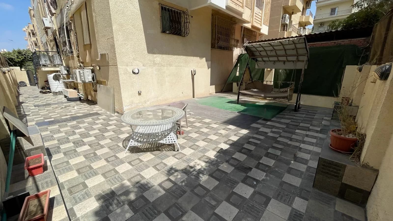 Villa on an area of 218 m2